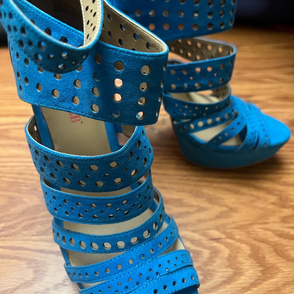 Just Fab Bright Blue stilettos
